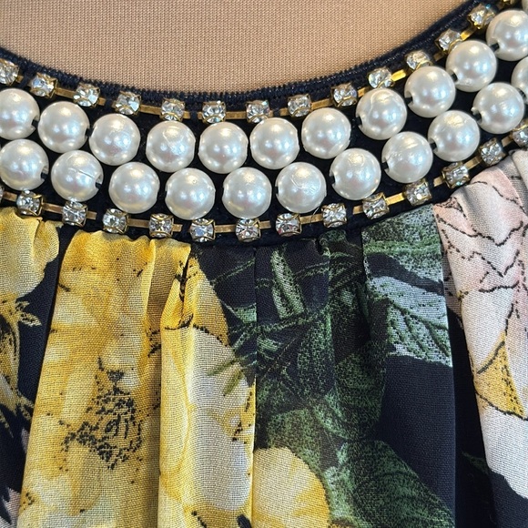 Kimcine Curve Floral Halter Dress with Beaded Neckline - Picture 4 of 13